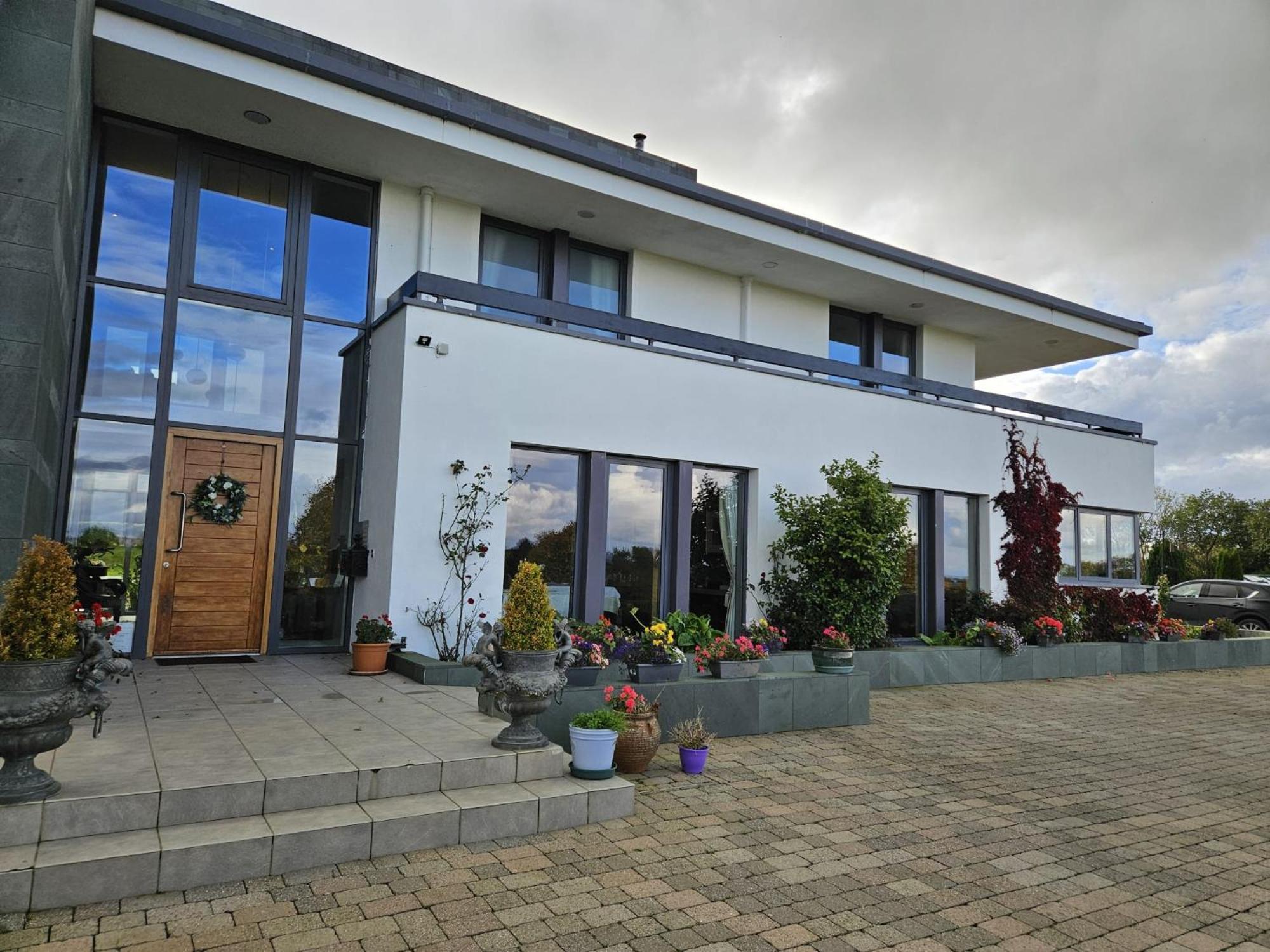أدير Hazelwood Country House المظهر الخارجي الصورة